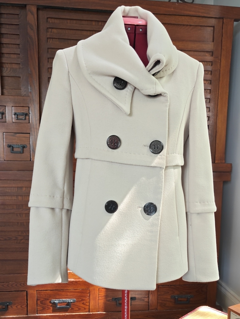 Elie Tahari Wool Coat — Cream, Size 2